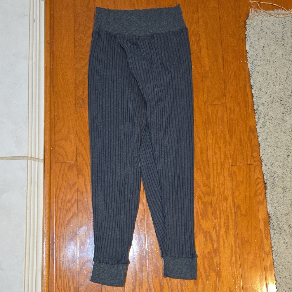 Nike Gray Ribbed Yoga Lounge Pants Size Large | Athleisure | Comfy Casual